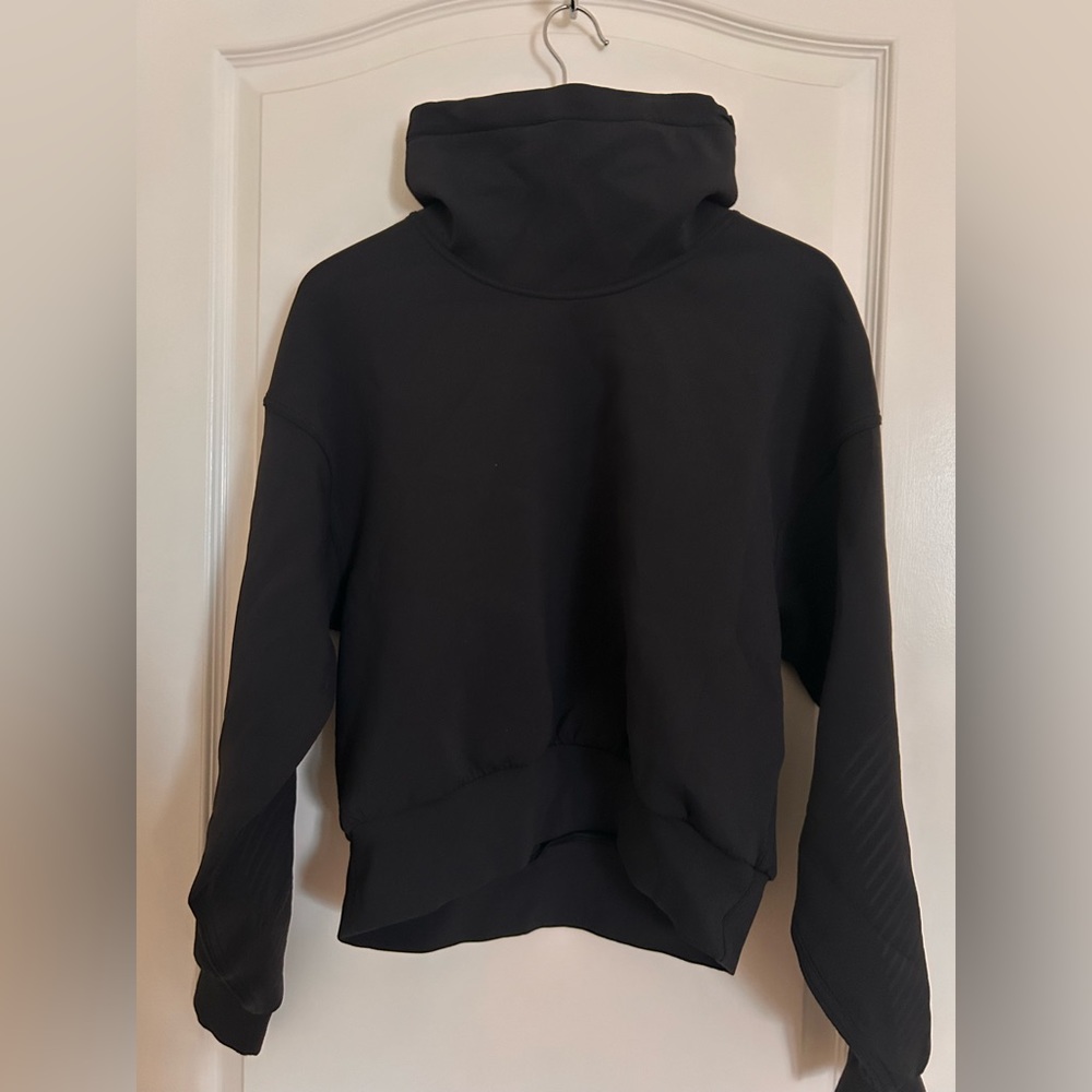 Lululemon turtleneck sweater (Size 8)